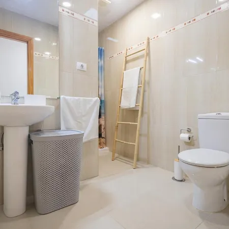 Vegueta Cool Flat - 2br - Workfriendly Holiday home